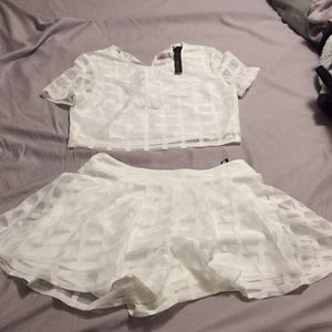 White Two Piece Short Set 🖤 brand new with tags